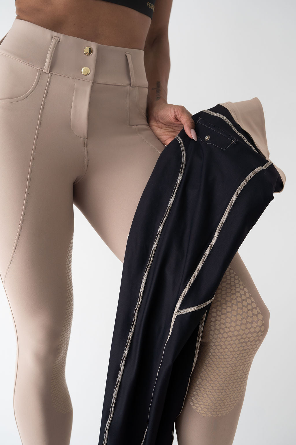 Hunter Pro Knee Patch (Tan outside, lined black inside)