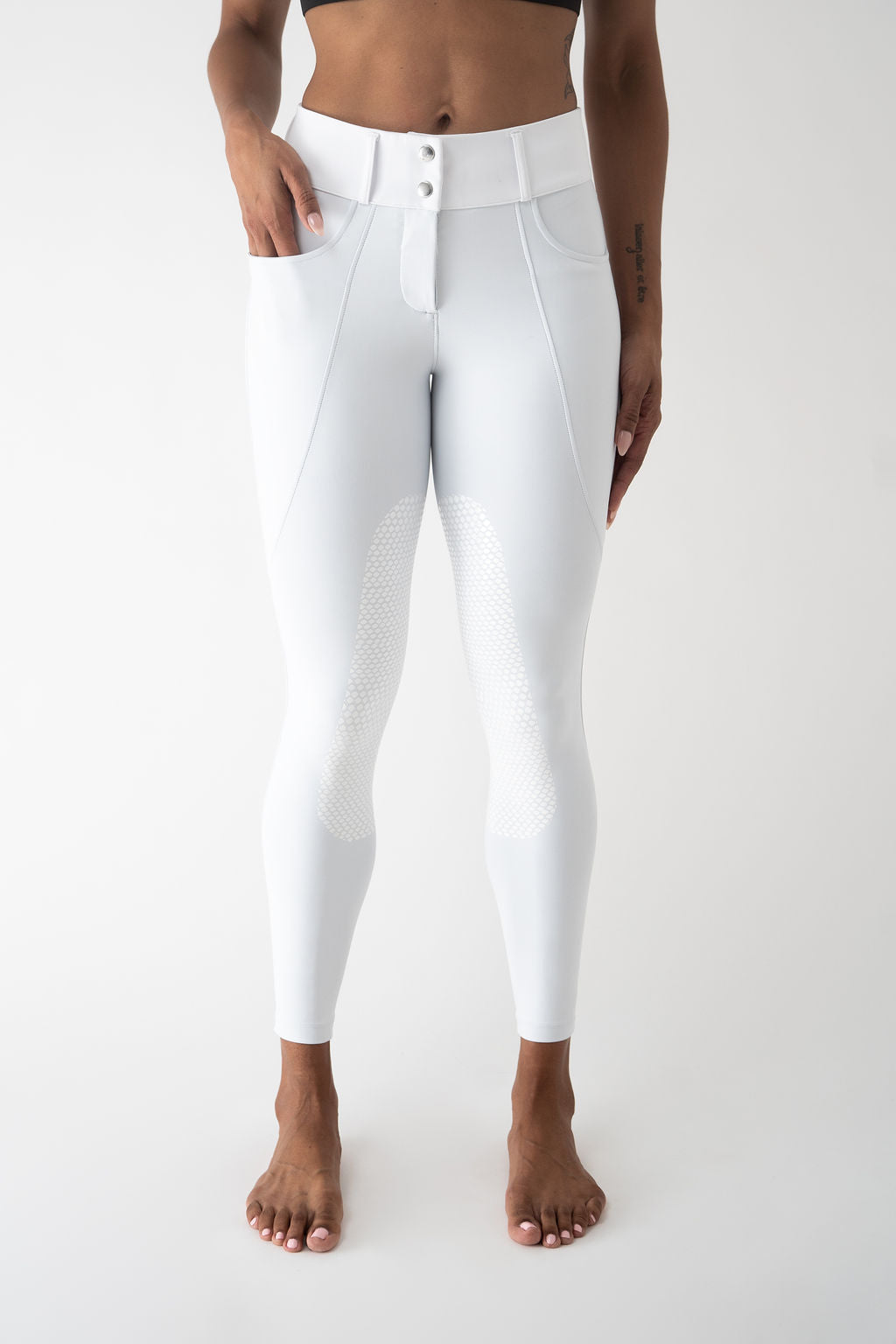 Elevate Pro Knee Patch (White outside, lined black inside)