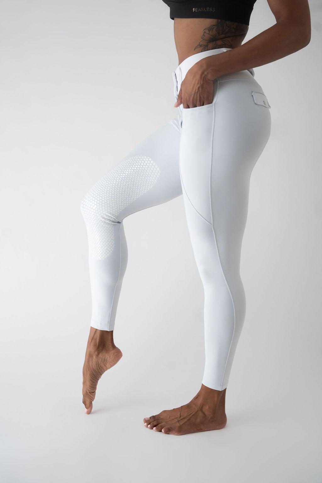 Elevate Pro Knee Patch (White outside, lined black inside)