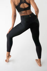 Euro Suede Full Seat Pro (Black)