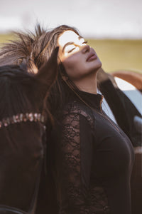 Lacey Sunshirt (Black)