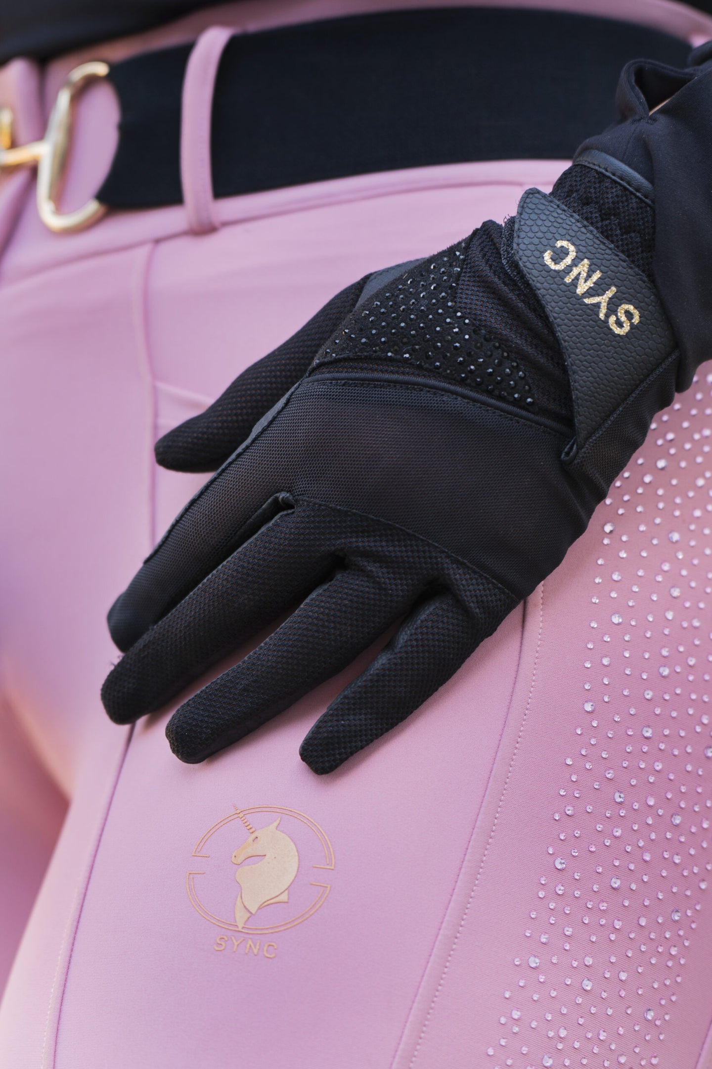 Dragon Cooling Summer Perforated Leather gloves(black)