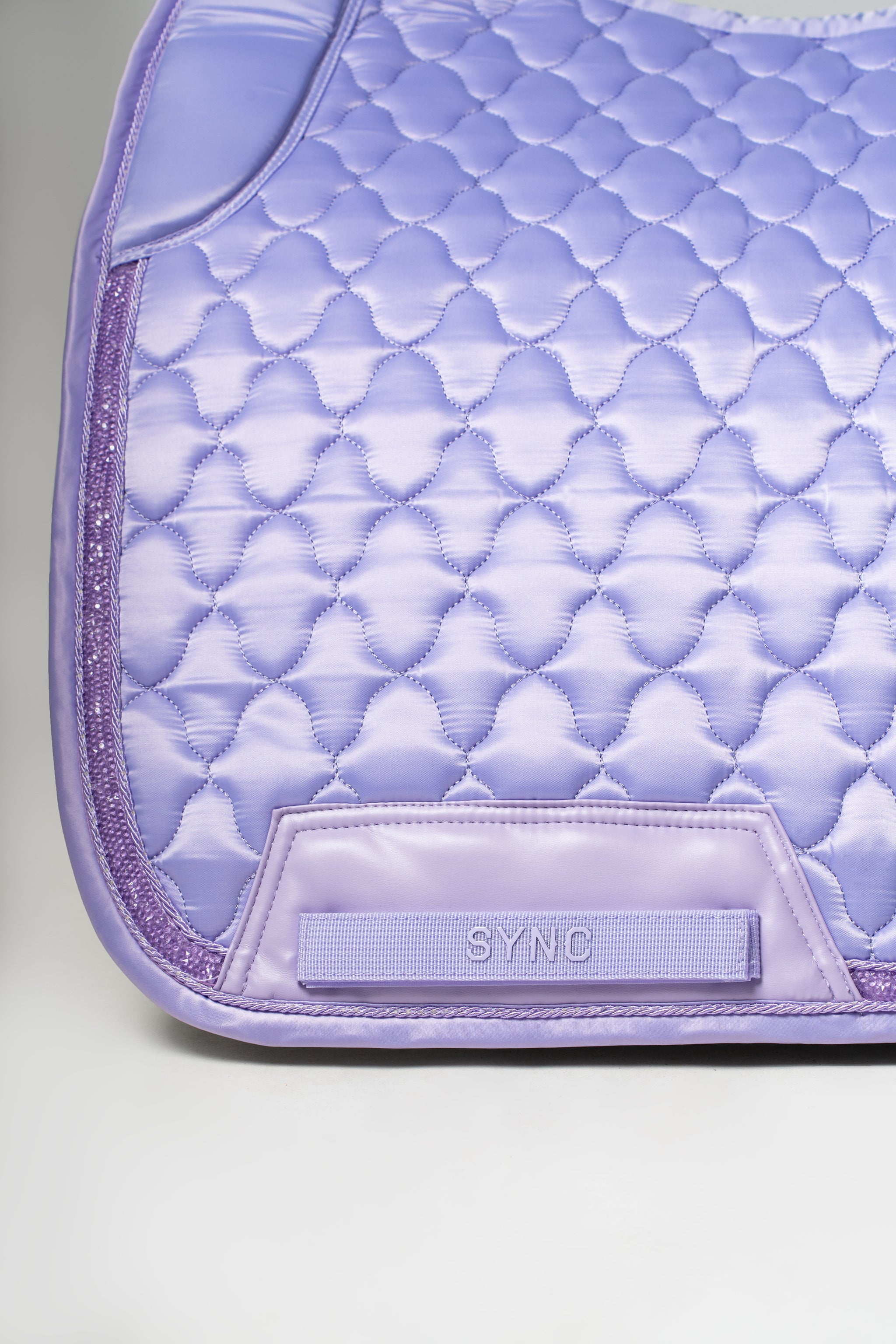 Dragon Luxe Saddle Pad (Dressage/Lilac Breeze)