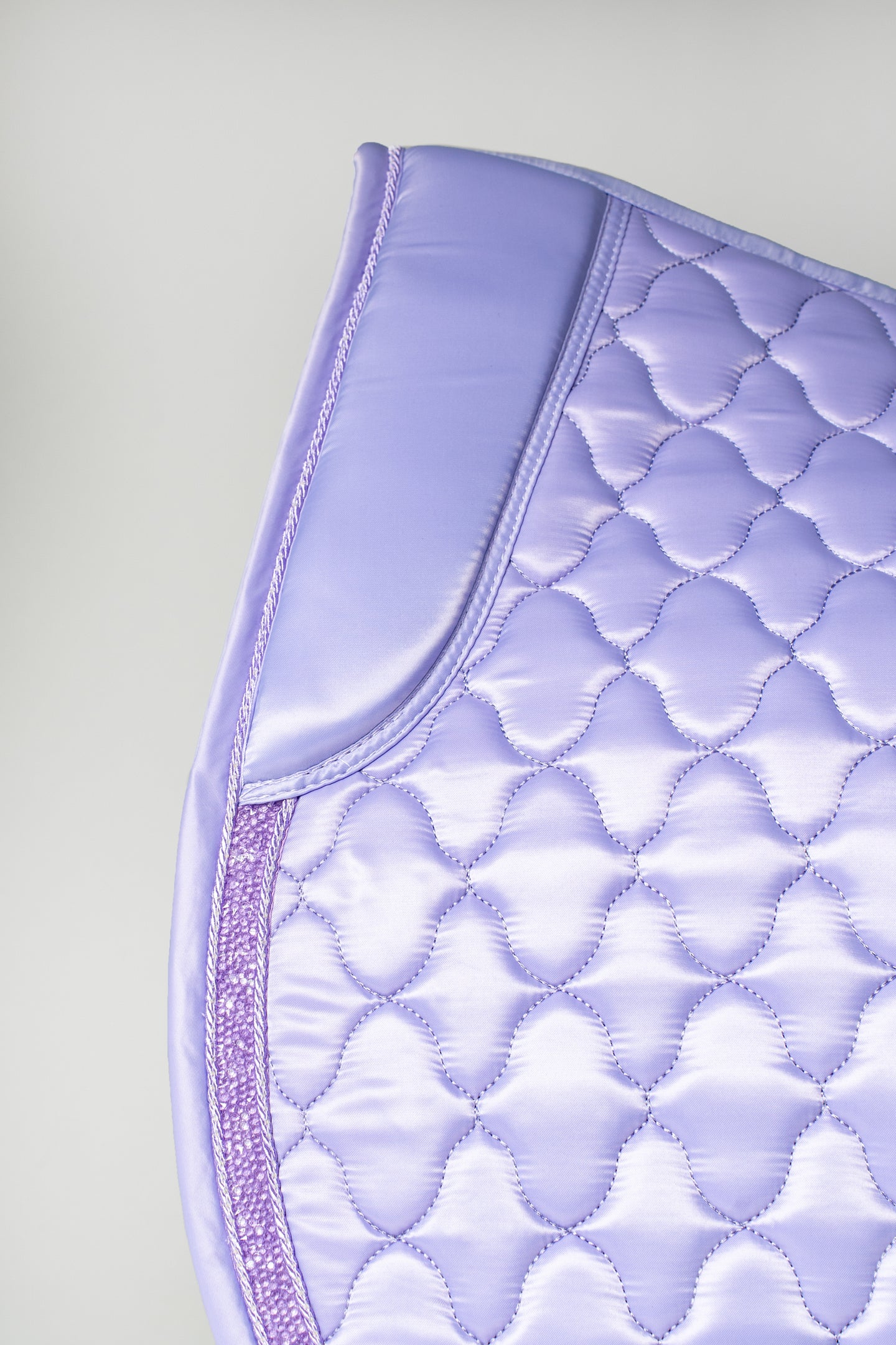 Dragon Luxe Saddle Pad (Jumping/Lilac Breeze)