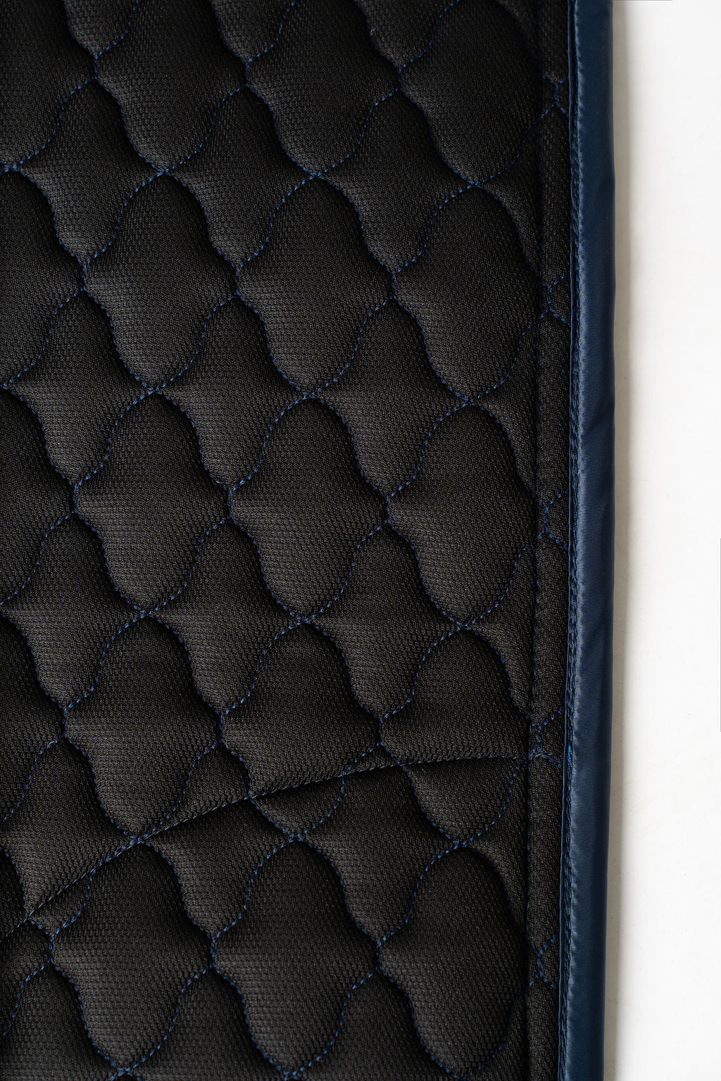 Dragon Luxe Saddle Pad (Dressage/Navy)