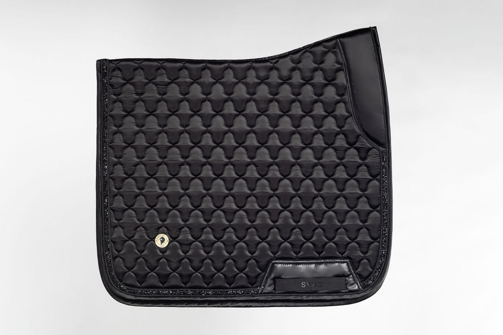 Dragon Luxe Saddle Pad (Dressage/Black)