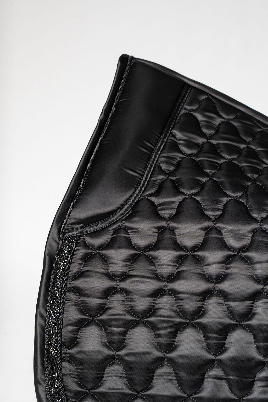 Dragon Luxe Saddle Pad (Jumping/Black) With Pockets