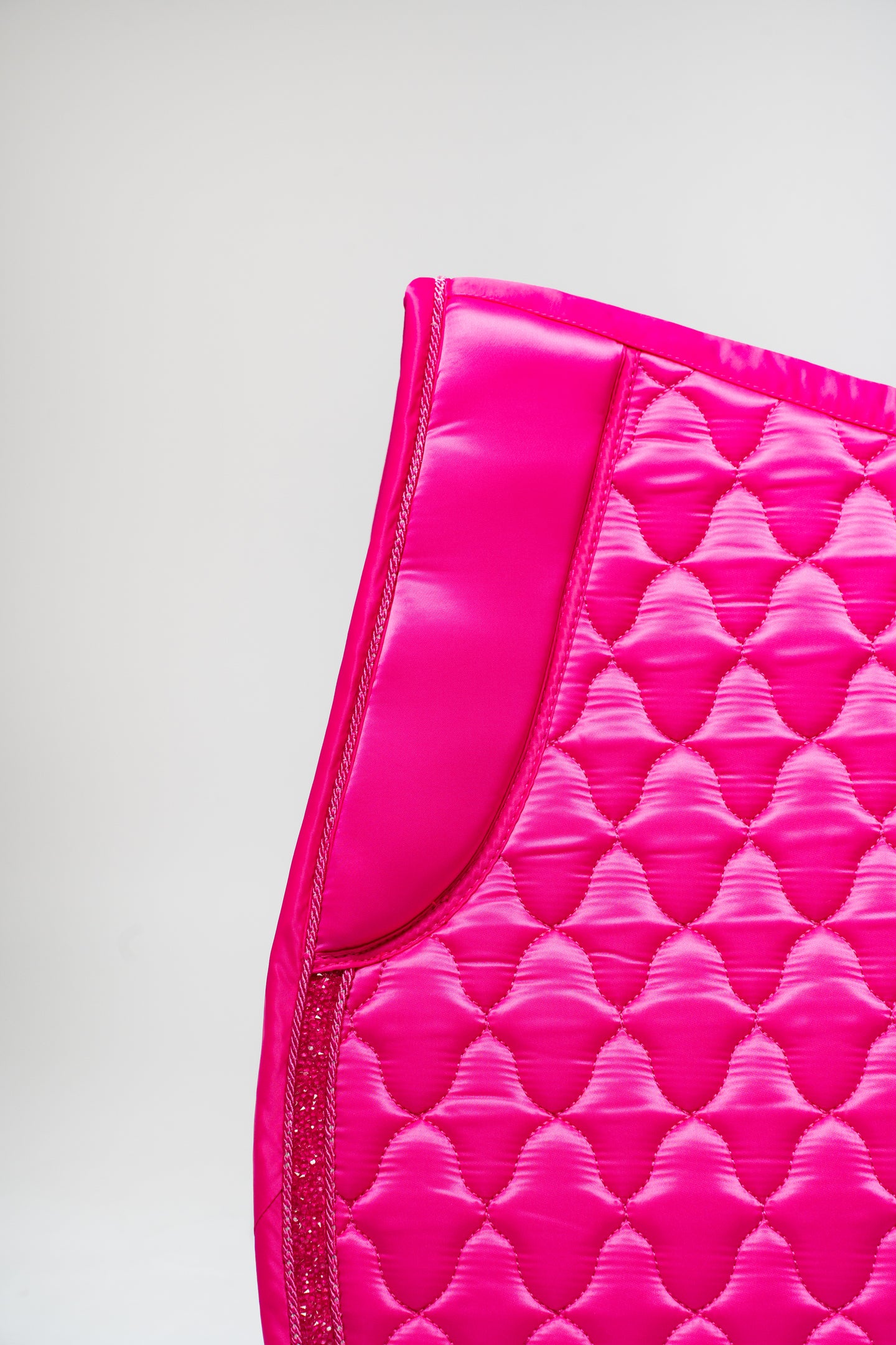 Dragon Luxe Saddle Pad (Jumping/Hot Pink)